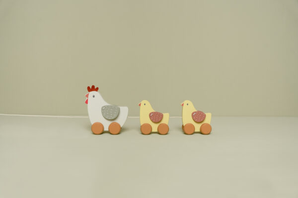 Pull along chickens Little Farm FSC